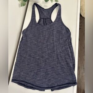 LULULEMON tank‎